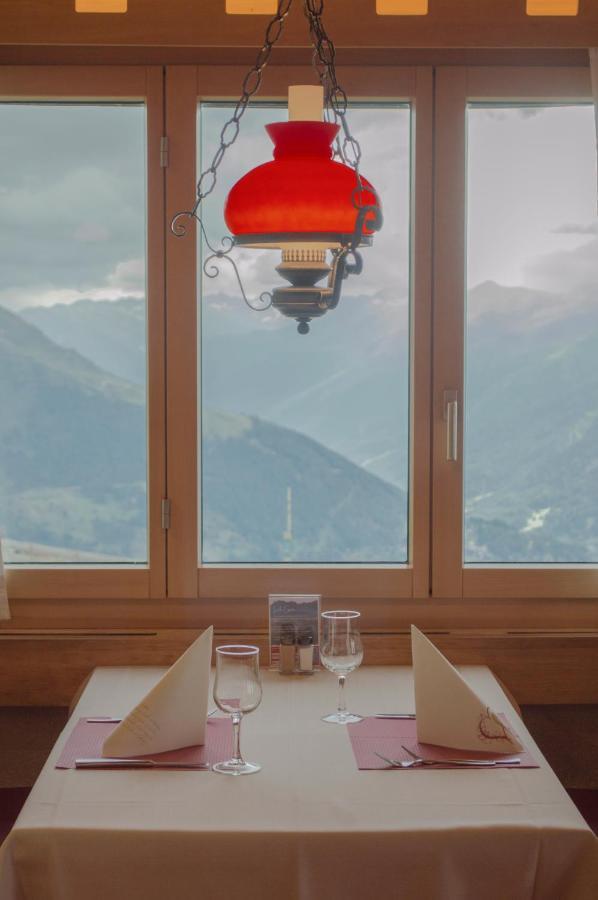 Hotel Eggishorn Fiesch Bagian luar foto