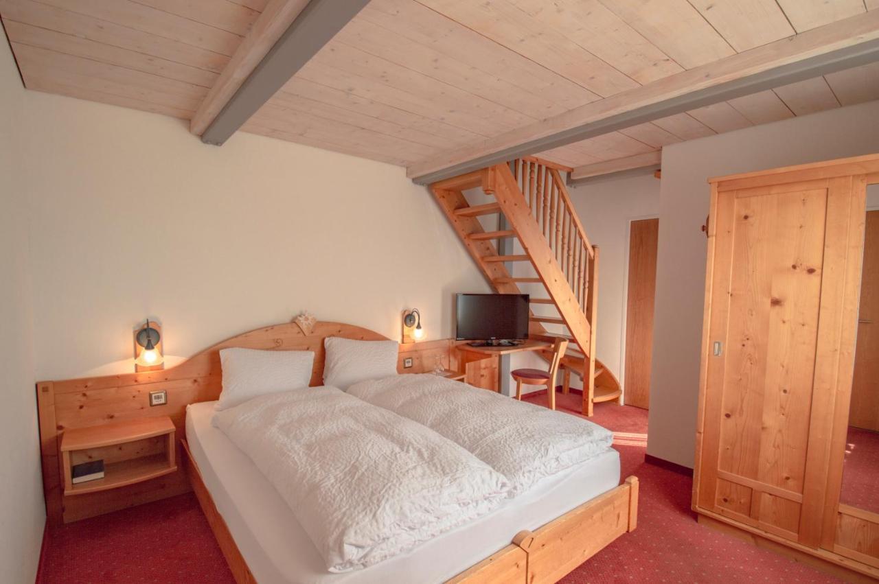 Hotel Eggishorn Fiesch Bagian luar foto