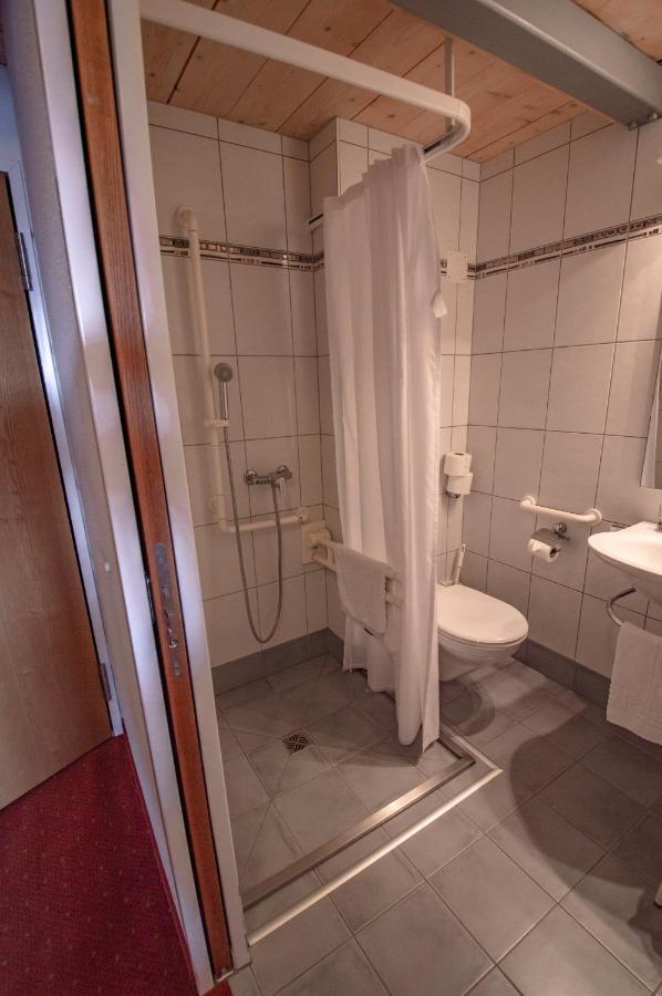 Hotel Eggishorn Fiesch Bagian luar foto